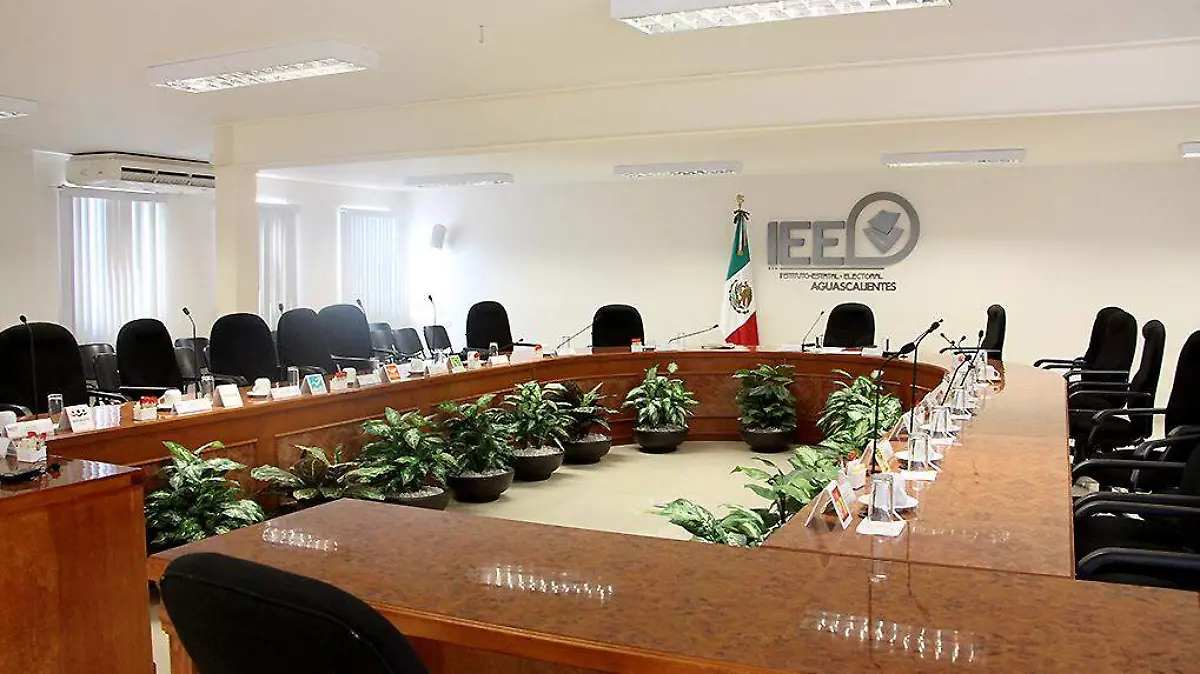 Sala de juntas del IEE Ags